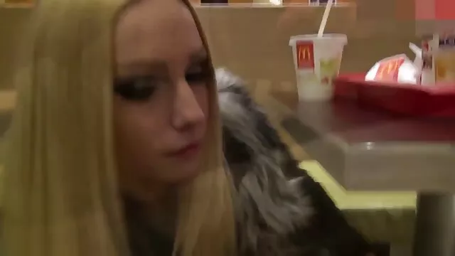 Eimer Sperma auf asiatischen gratis sexfilme mit alten frauen Schatz geworfen
