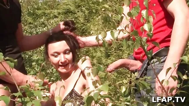 College babe besucht einen Gynäkologen alte deutsche fickfilme